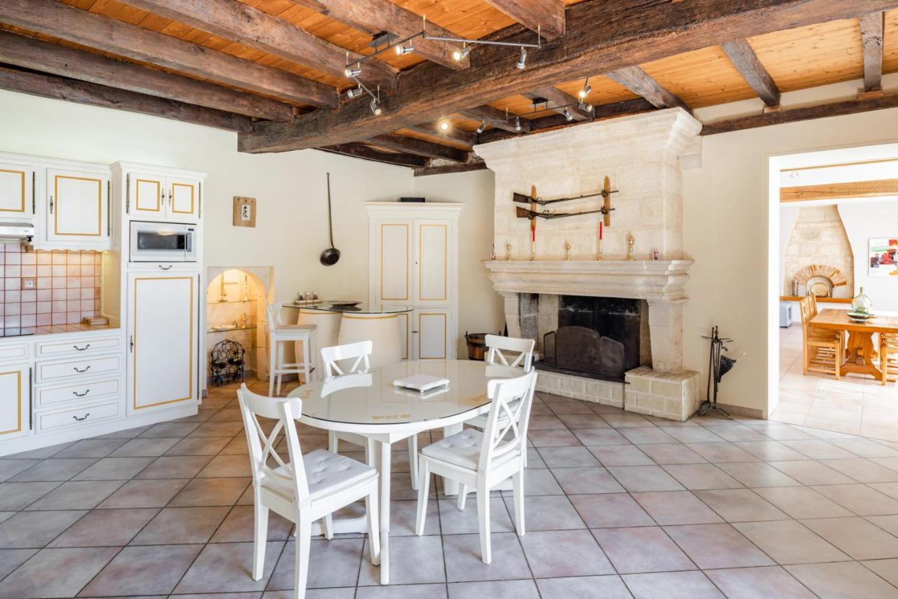 Apartamento Domaine De Meyney Villegouge Exterior foto